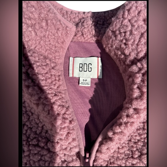 BDG Urban Outfitters Yosemite Pink Fleece Quarter Zip Pullover Small Faux Fur - Picture 8 of 12